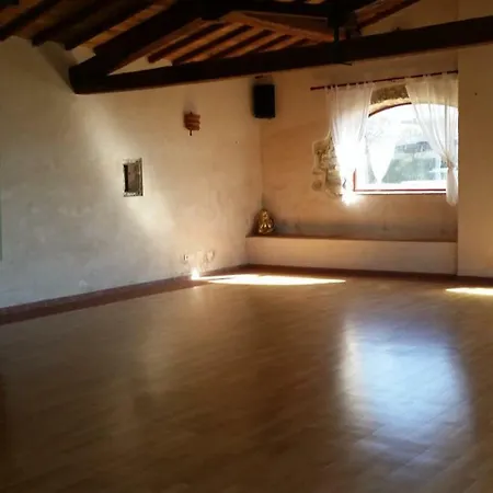 Agriturismo Perucci Di Sopra * سكانسانو