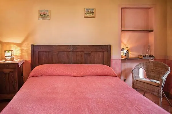 Agriturismo Perucci Di Sopra مزرعة للإقامة *